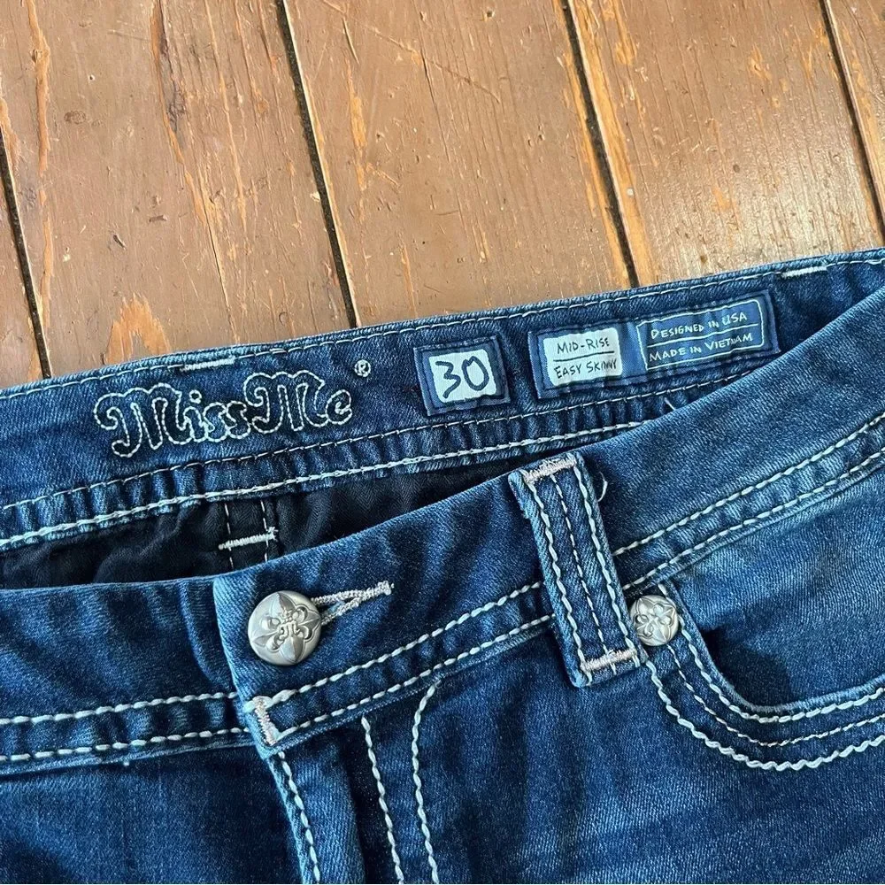 Miss Me Women’s Mid Rise Easy Skinny Embellished Pockets Y2K Jeans - Picture 5 of 10